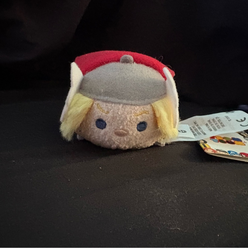 Marvel Tsum Tsum Thor NWT